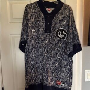 Vintage Nike Black and White Graphic Jersey